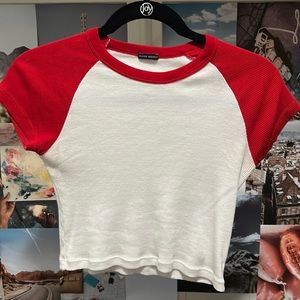 Brandy Melville Cropped Tee
